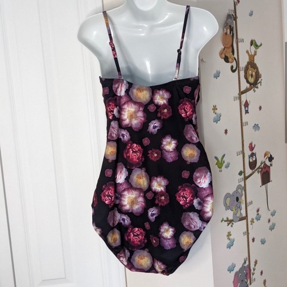 Aqua Rose one piece swimsuit roses floral print XL @M2 - Picture 2 of 7